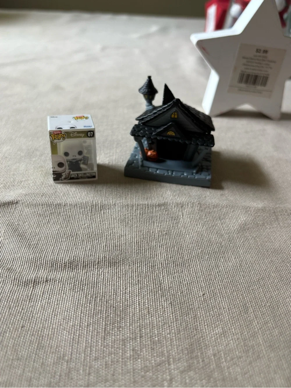 Haunted House Miniature Display with Jack Skellington Funko Pop 1inch